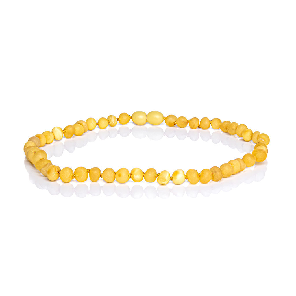 Colar de Âmbar Báltico TOQUE DE CALMA bruto para bebê 32-33 cm